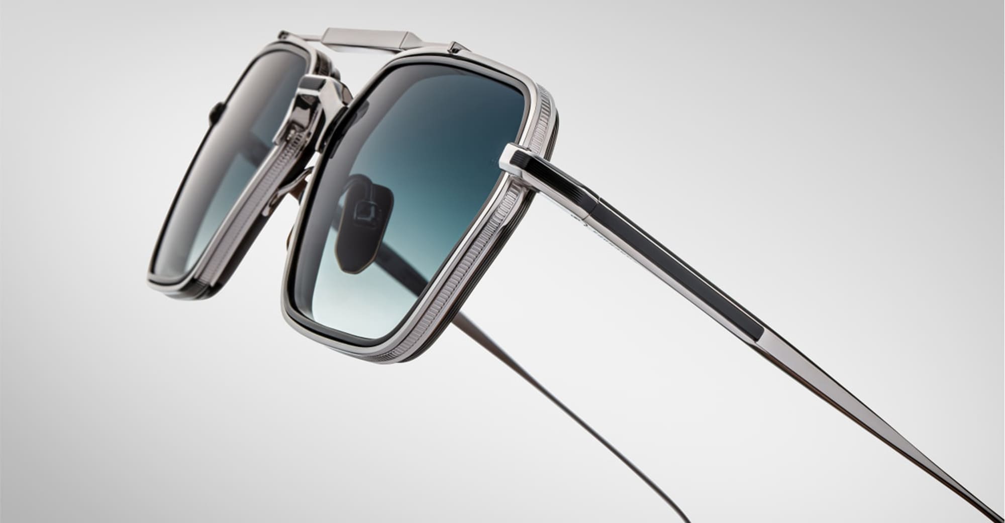Ottica Mondello Roma - Jacques Marie Mage - JMMCMD-P3 - COMMODORE - PACIFIC - Titanium - shape Squared - Silver - EYEWEAR - SUNGLASSES - Unisex,Uomo,Donna,Women,Men - lens Gradient blue - Made In Japan