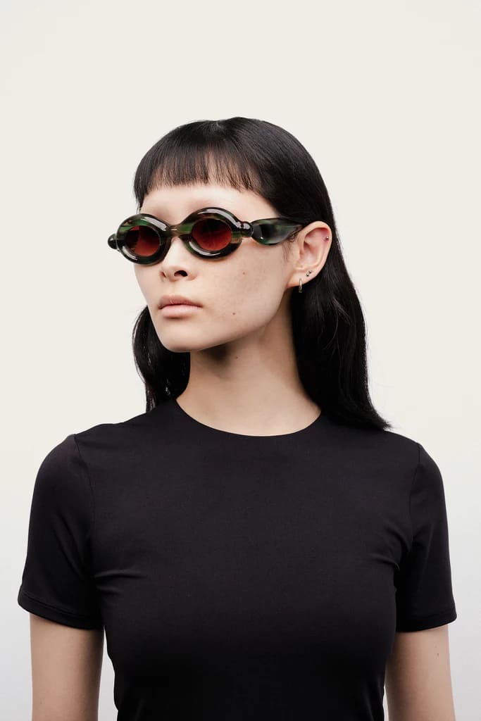 Ottica Mondello Roma - Paloceras - pebble-safari-tortoise-rx - PEBBLE - SAFARI TORTOISE RX - Acetate - shape Oval - green tortoise - EYEWEAR - SUNGLASSES - Unisex,Uomo,Donna,Women,Men - lens Gradient brown - Made In China