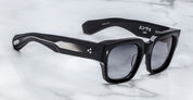 Ottica Mondello Roma - Jacques Marie Mage - JMMEZ-10Y1 - DECADE COLLECTION: ENZO - DECADE - Acetate - shape Squared - Black - EYEWEAR - SUNGLASSES - Uomo,Men - lens Gradient grey - Made In Japan