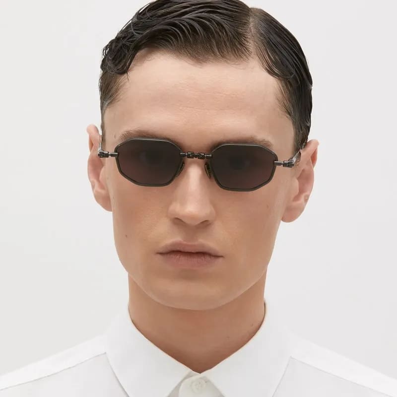 Ottica Mondello Roma - Kuboraum - KRSH66RH0000004Y - MASK H66 RH - DARK GUNMETAL - Titanium - shape Round - grey - EYEWEAR - SUNGLASSES - Unisex,Uomo,Donna,Women,Men - lens Grey - Made In Italy