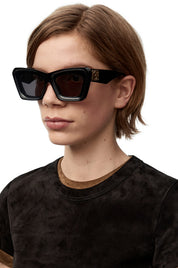Ottica Mondello Roma - Loewe - LW40145I5201A - LW40145I - SHINY BLACK - Acetate - shape Cat-eye - shiny black - EYEWEAR - SUNGLASSES - Donna,Women - lens Grey - Made In Italy