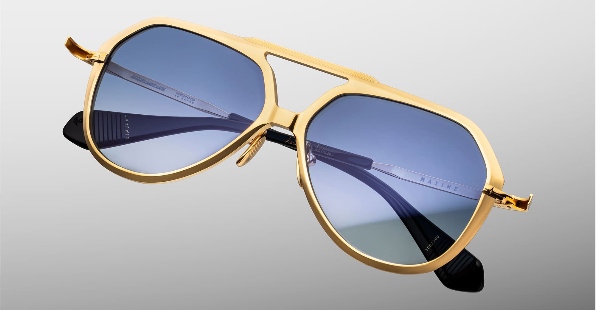 Ottica Mondello Roma - Jacques Marie Mage - JMMFW-L2 - MAXIME - MANHATTAN - Acetate, titanium - shape Navigator - gold, black - EYEWEAR - SUNGLASSES - Unisex,Uomo,Donna,Women,Men - lens Gradient blue - Made In Japan