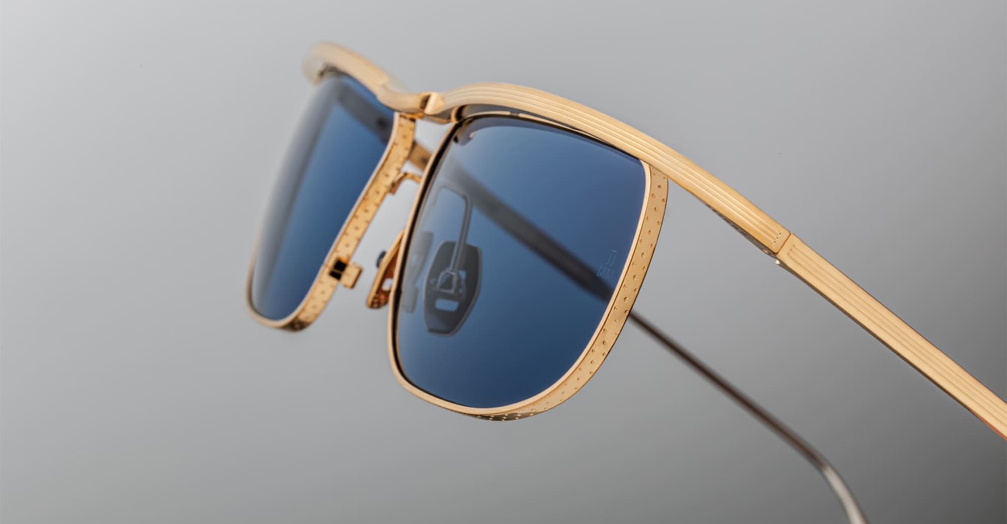 Melville - gold