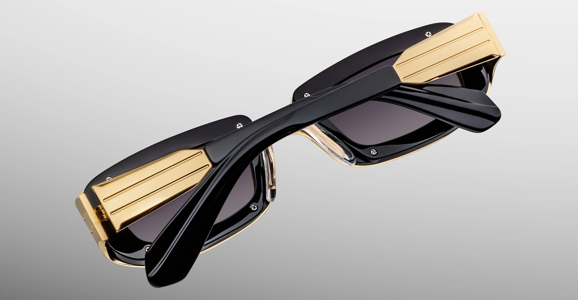Ottica Mondello Roma - Jacques Marie Mage - JMMPY-40 - RYDER - GOLD - titanium, acetate - shape Rectangular - Gold - EYEWEAR - SUNGLASSES - Unisex,Uomo,Donna,Women,Men - lens Gradient grey - Made In Japan
