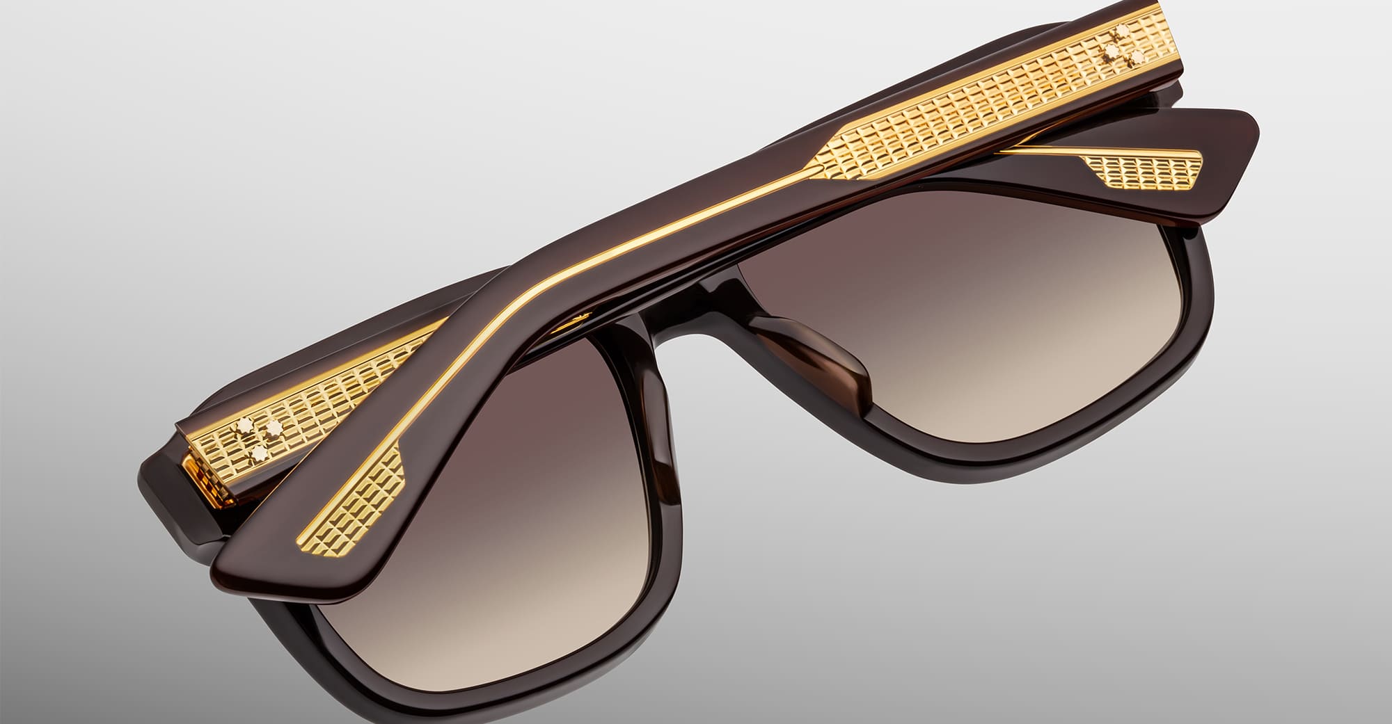 Ottica Mondello Roma - Jacques Marie Mage - JMMYV-B17 - YVES EPOXY II - GANACHE - Acetate - shape Squared - brown - EYEWEAR - SUNGLASSES - Unisex,Uomo,Donna,Women,Men - lens Gradient brown - Made In Japan