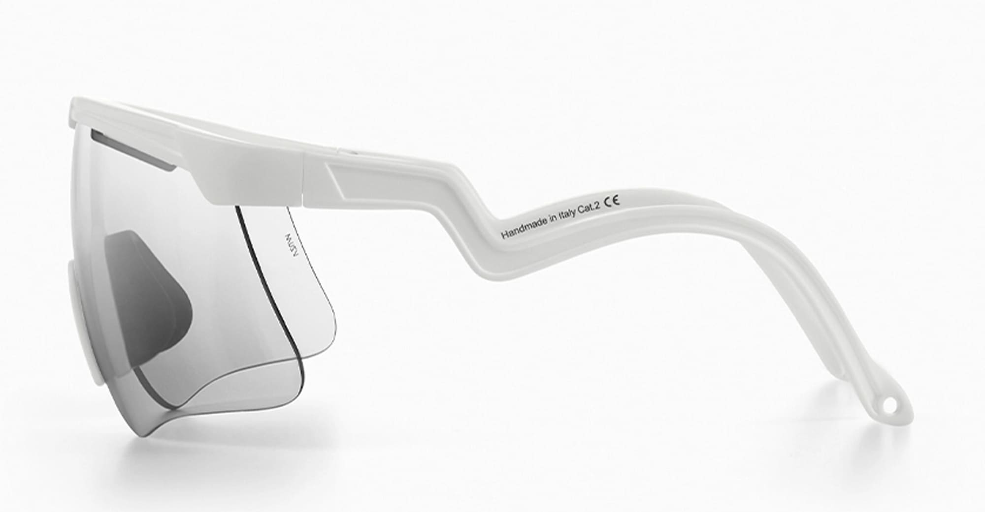Delta - white / vzum™ fly