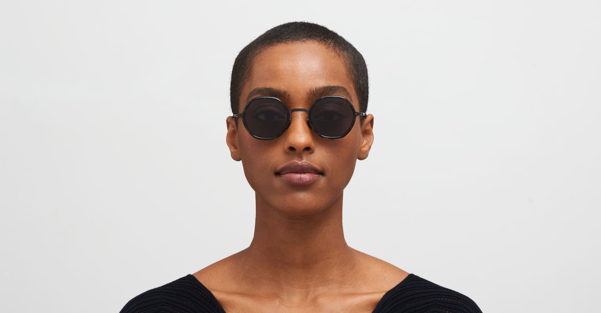 Alya - a16 black / antigua