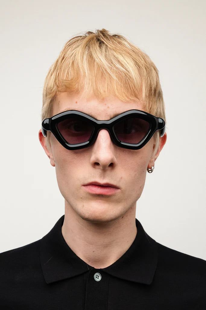 Ottica Mondello Roma - Paloceras - pebble-shadow-black-dx - PEBBLE - SHADOW BLACK DX - Acetate - shape Cat-eye - Black - EYEWEAR - SUNGLASSES - Unisex,Uomo,Donna,Women,Men - lens Gradient grey - Made In China