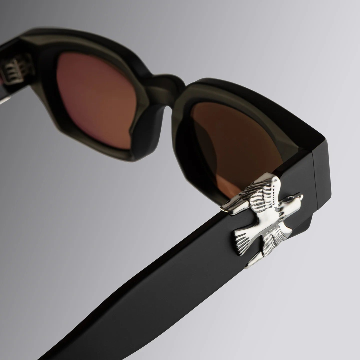 Ottica Mondello Roma - Cutler and Gross - GFSN-004-50-05 - THE GREAT FROG - SOARING EAGLE - MATTE BLACK - acetate, silver - shape Rectangular - Black - EYEWEAR - SUNGLASSES - Unisex,Uomo,Donna,Women,Men - lens Brown - Made In Italy