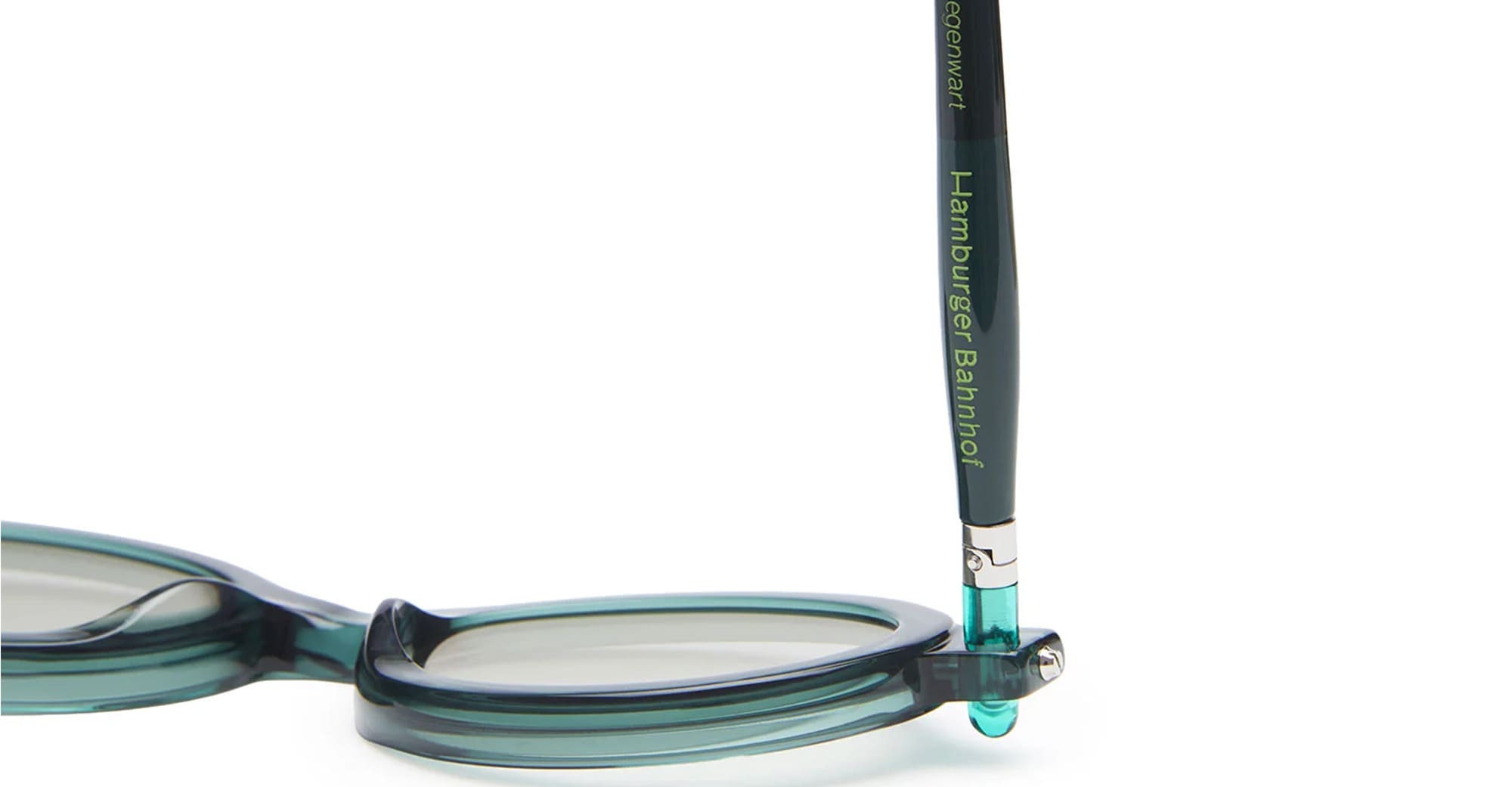 Ottica Mondello Roma - Kuboraum - KRS0P6HB0000002F - MASK P6 HB - HAMBURGER  BANOFF - Acetate - shape Oval - green - EYEWEAR - SUNGLASSES - Unisex,Uomo,Donna,Women,Men - lens light grey - Made In Italy