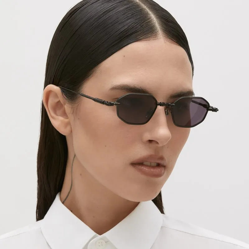 Ottica Mondello Roma - Kuboraum - KRSH66RH0000004Y - MASK H66 RH - DARK GUNMETAL - Titanium - shape Round - grey - EYEWEAR - SUNGLASSES - Unisex,Uomo,Donna,Women,Men - lens Grey - Made In Italy