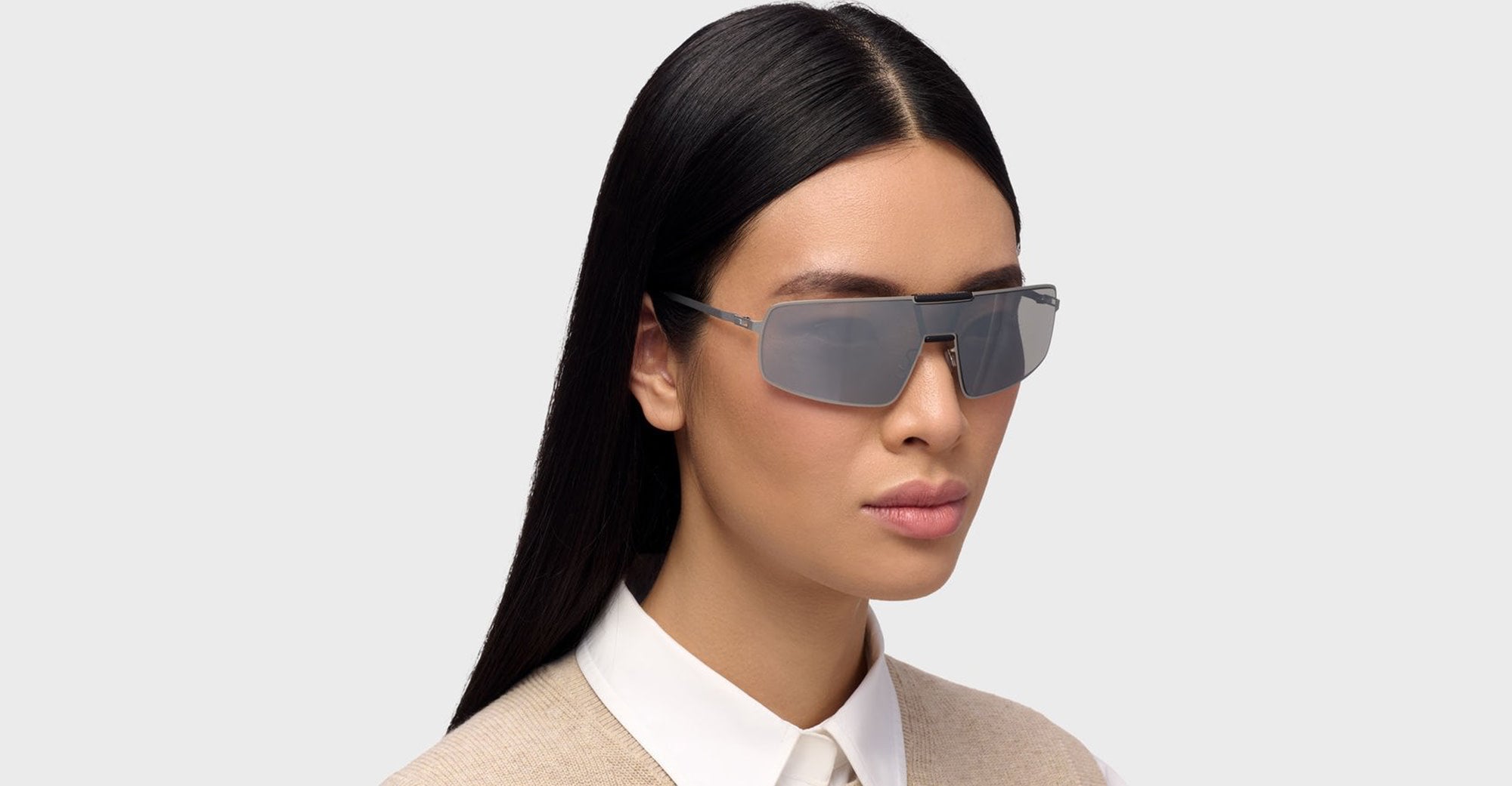 Ottica Mondello Roma - Mykita - 10301218 - MR008 MH82 - Cashmere Silver / Black / Silver Lens - stainless steel - shape Mask - silver, black - EYEWEAR - SUNGLASSES - Unisex,Uomo,Donna,Women,Men - lens silver - Made In Germany