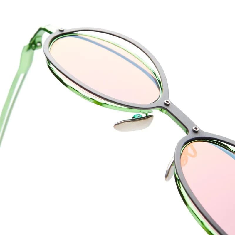 Ottica Mondello Roma - Kuboraum - KRSH18HB0000004R - MASK H18 HB - HAMBURGER BAHNHOF - Metal - shape Oval - green - EYEWEAR - SUNGLASSES - Unisex,Uomo,Donna,Women,Men - lens Gradient blue - Made In Italy