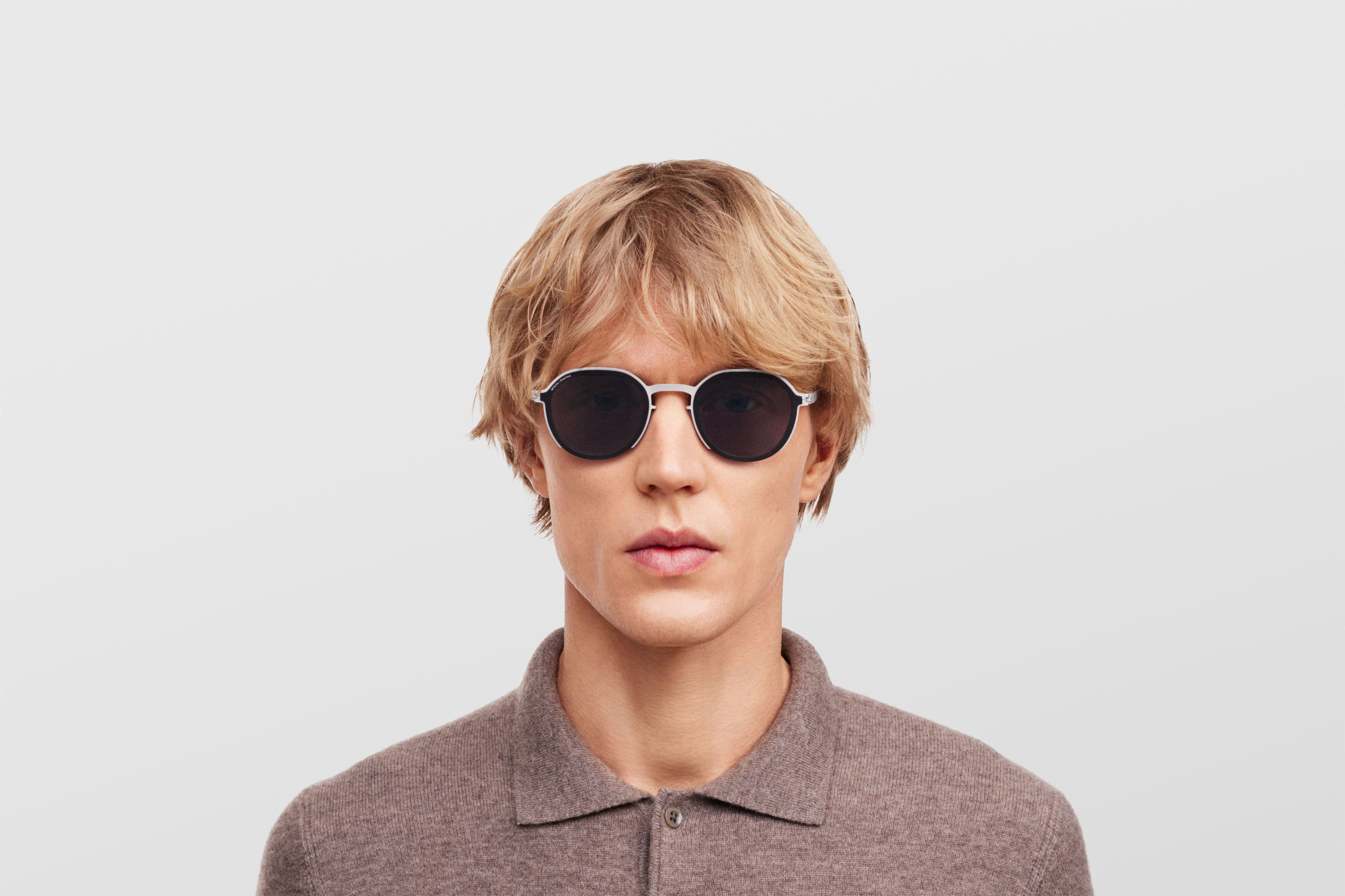 Ottica Mondello Roma - Mykita - 10087668 - MR001 AL1 - White Silver / Black / Coolgrey Lens - stainless steel - shape  - silver, black - EYEWEAR - SUNGLASSES - Unisex,Uomo,Donna,Women,Men - lens  - Made In Germany
