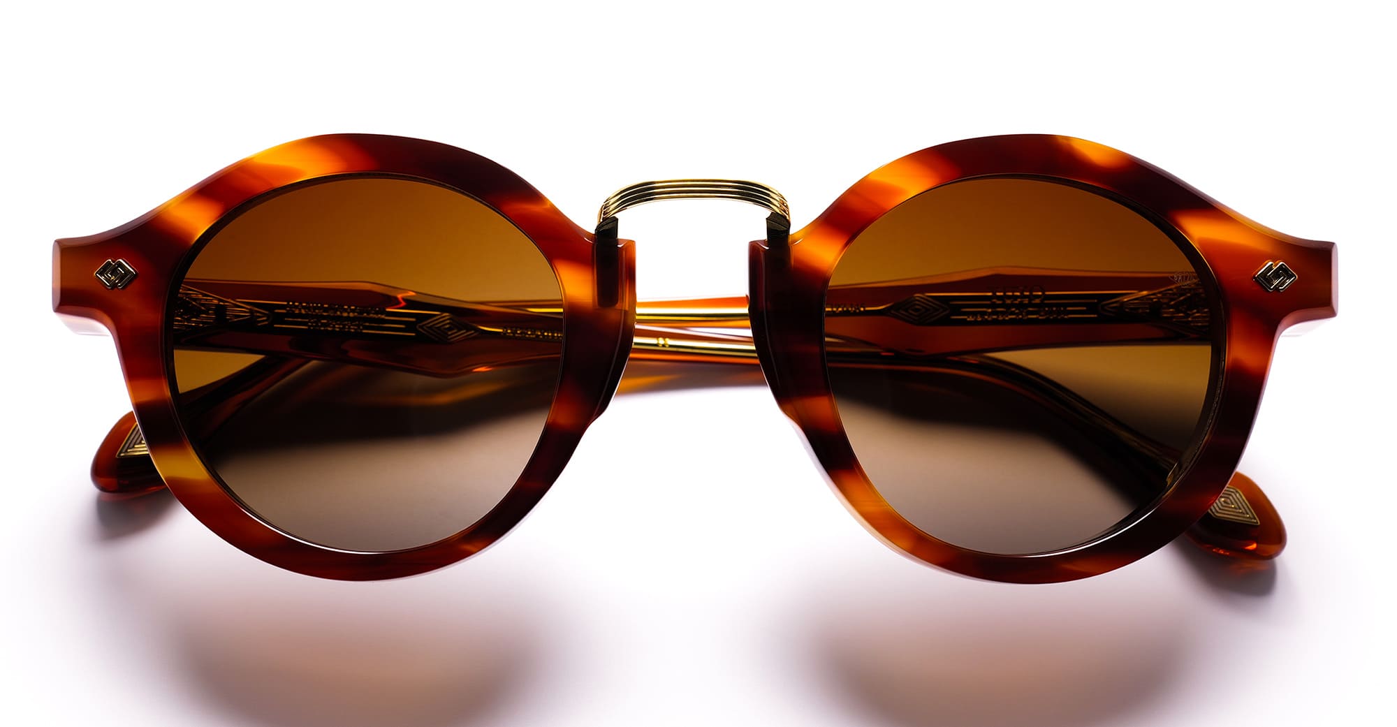 Ottica Mondello Roma - Daizo - AHMB-R001e-RC1-BG01 - YUZU - red cedar / brown gradient lens - Acetate, titanium - shape Round - brown - EYEWEAR - SUNGLASSES - Unisex,Uomo,Donna,Women,Men - lens Gradient brown - Made In Japan