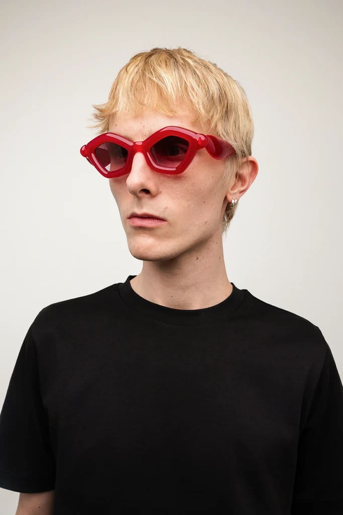 Ottica Mondello Roma - Paloceras - pebble-velvet-rouge-dx - PEBBLE - VELVET ROUGE DX - Acetate - shape Cat-eye - red - EYEWEAR - SUNGLASSES - Unisex,Uomo,Donna,Women,Men - lens Gradient pink - Made In China