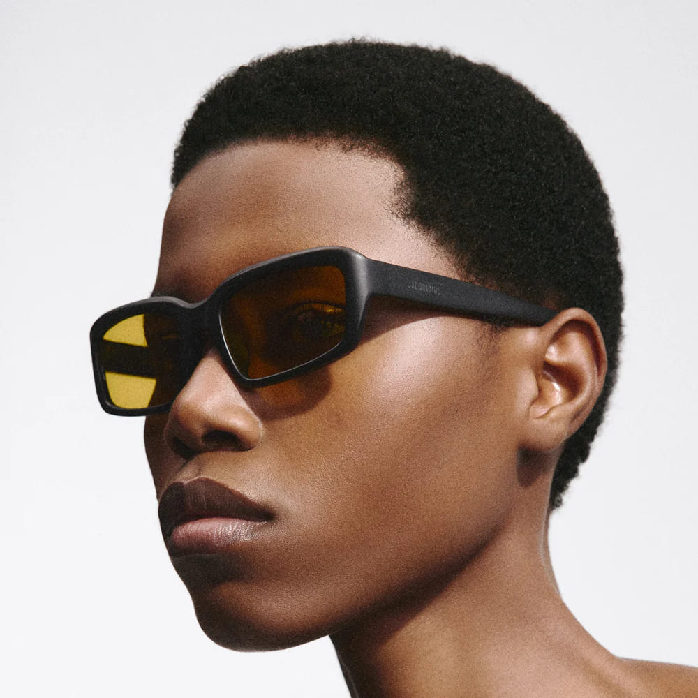 Ottica Mondello Roma - Jacquemus - JAC64C1SUN - MARINO - MATTE BLACK / AMBER LENS - Acetate - shape Rectangular - Black - EYEWEAR - SUNGLASSES - Unisex,Uomo,Donna,Women,Men - lens amber - Made In Japan