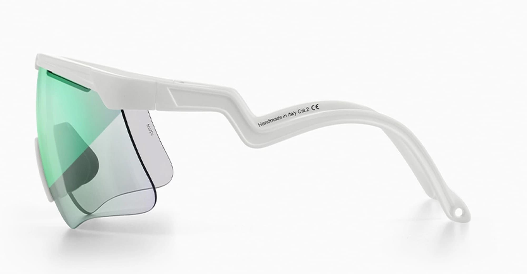 Delta - white / vzum™ f-lens btl
