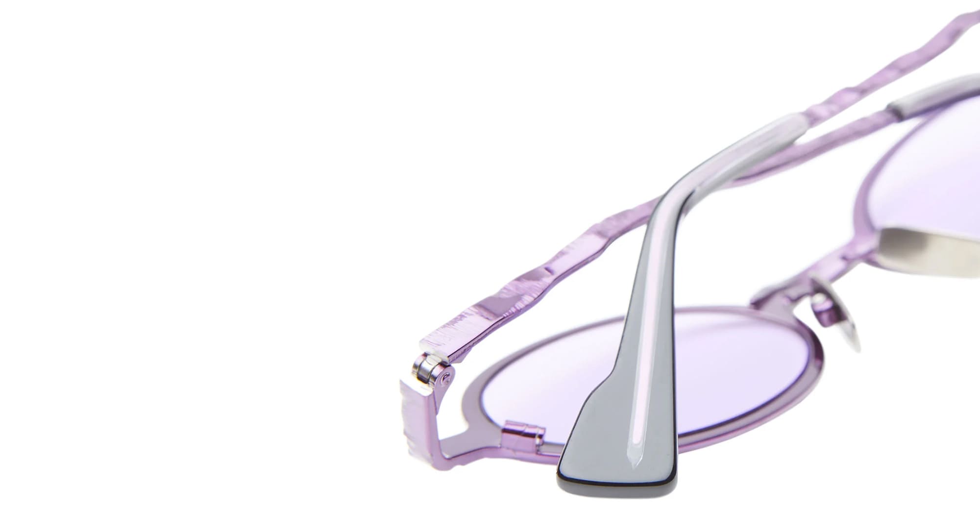 Ottica Mondello Roma - Kuboraum - KRSZ24FX0000002V - MASK Z24 FX - METALLIC FUCHSIA - metal, acetate - shape Oval - fuchsia - EYEWEAR - SUNGLASSES - Unisex,Uomo,Donna,Women,Men - lens violet - Made In Italy