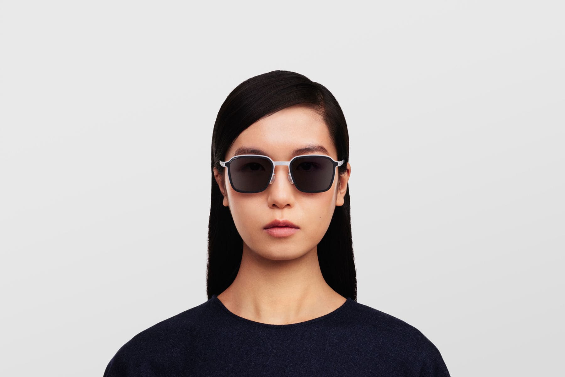 Ottica Mondello Roma - Mykita - 10087671 - MR002 AL1 - White Silver / Black / Coolgrey Lens - stainless steel - shape  - silver, black - EYEWEAR - SUNGLASSES - Unisex,Uomo,Donna,Women,Men - lens  - Made In Germany