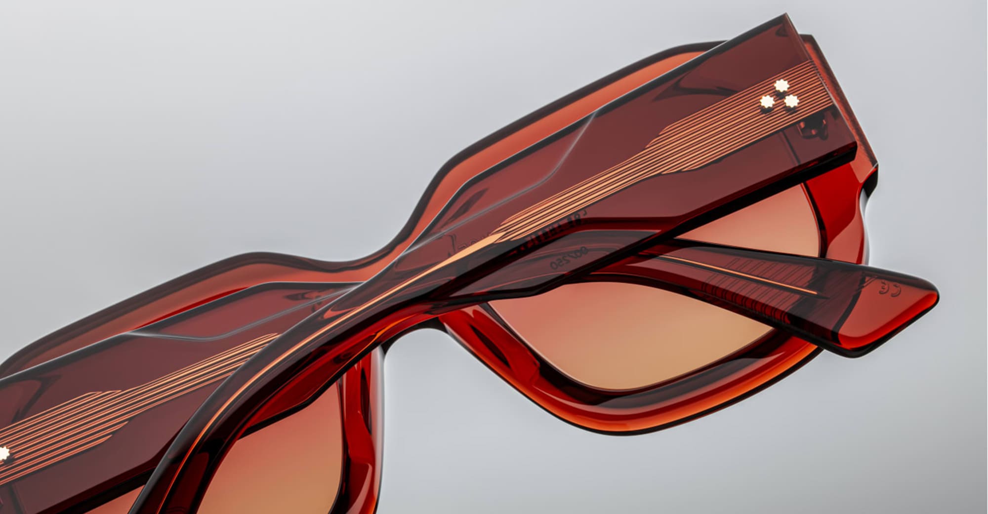 Lacy - umber