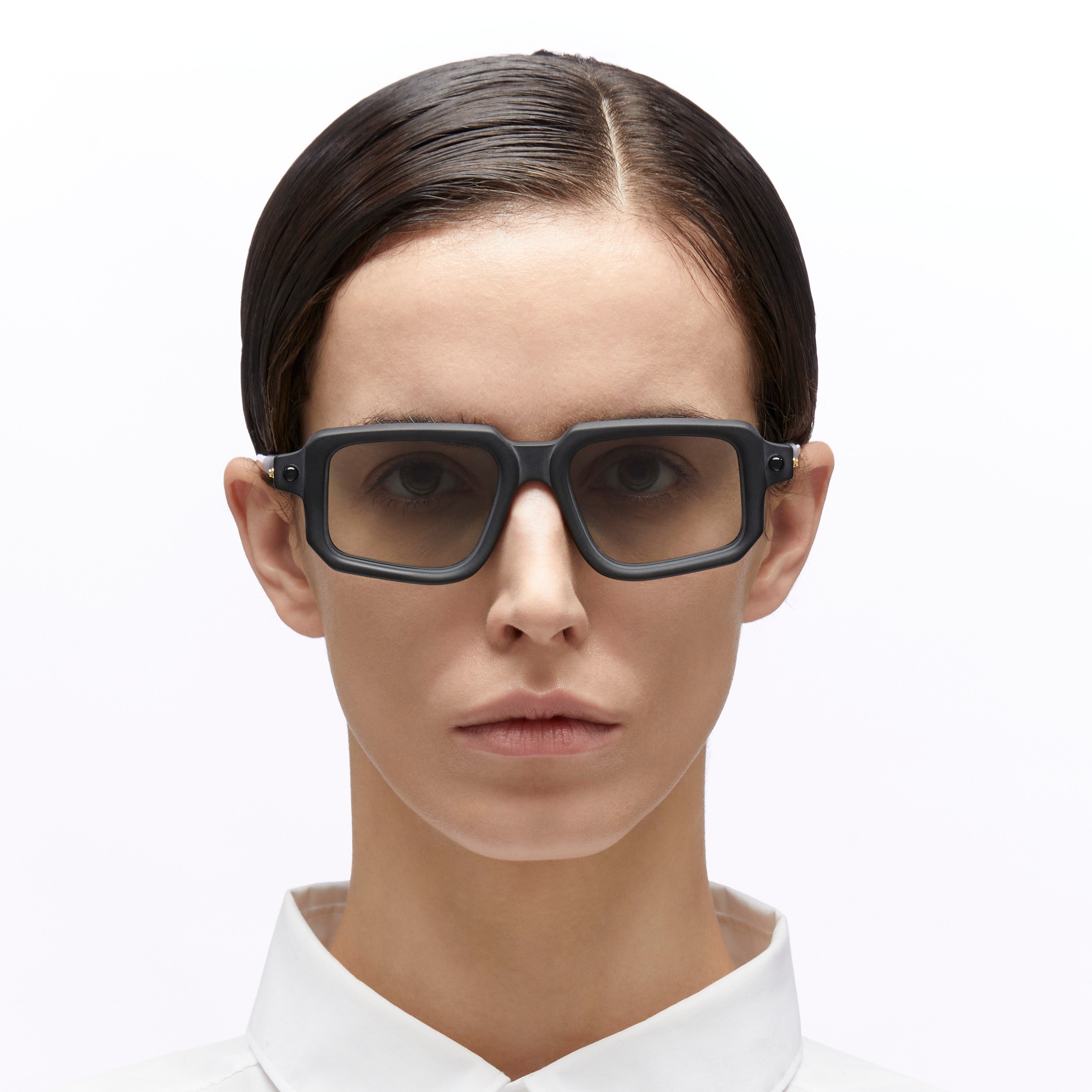 Ottica Mondello Roma - Kuboraum - KRSP23BM0000002F - MASK P23 - BLACK MATT - Acetate - shape Rectangular - Black - EYEWEAR - SUNGLASSES - Unisex,Uomo,Donna,Women,Men - lens light grey - Made In Italy