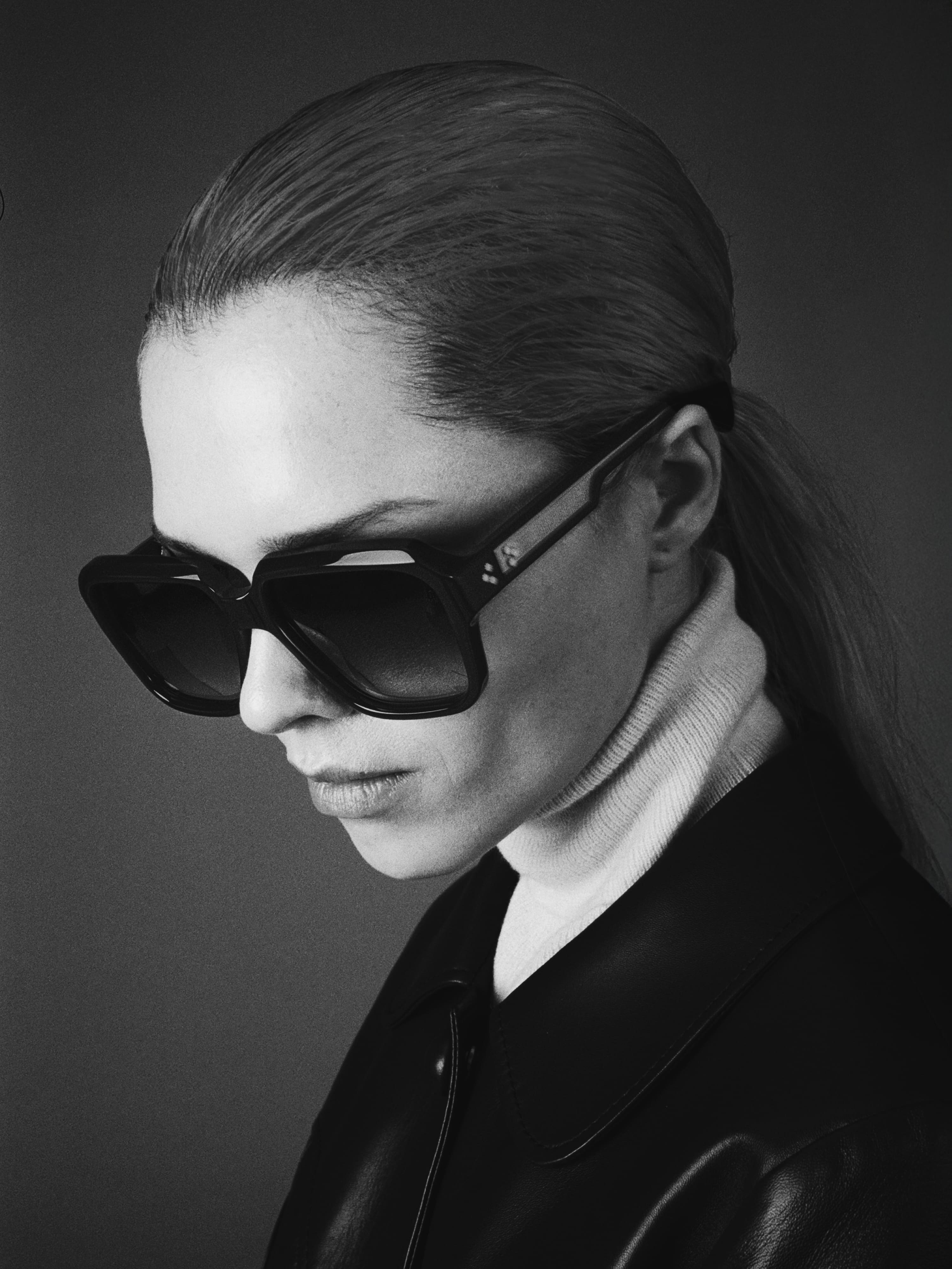 Ottica Mondello Roma - Jacques Marie Mage - JMMFR-6P - ALFRED - BLOODSTONE - Acetate - shape Squared - black, burgundy - EYEWEAR - SUNGLASSES - Unisex,Uomo,Donna,Women,Men - lens Black - Made In Japan