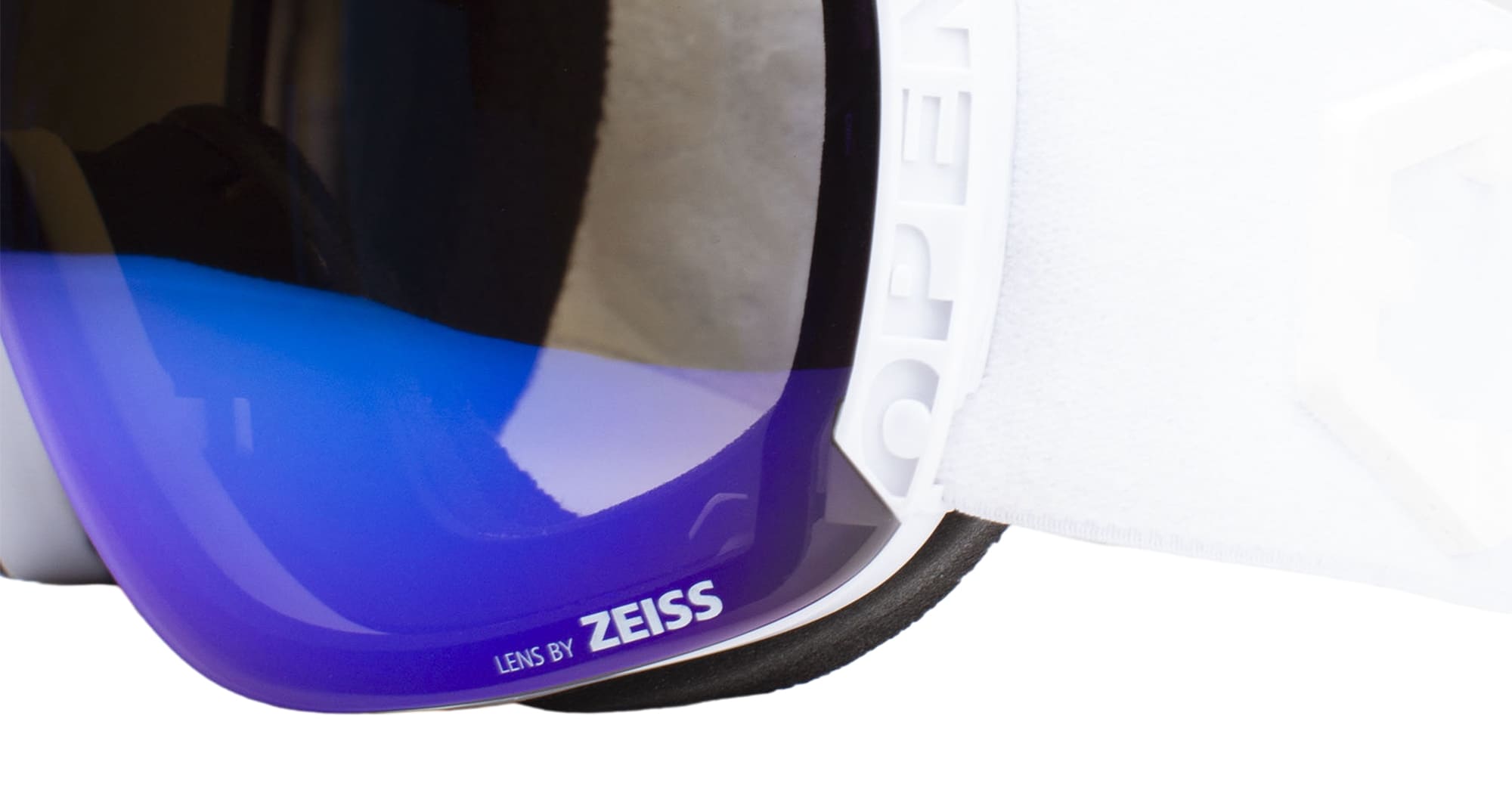 Open - white / blue