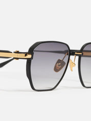 Ottica Mondello Roma - John Dalia - RICHY-C302 - RICHY - C302 CARBON EFFECT / YELLOW 18K GOLD - Metal - shape Panto - gold, black - EYEWEAR - SUNGLASSES - Unisex,Uomo,Donna,Women,Men - lens Gradient grey - Made In France