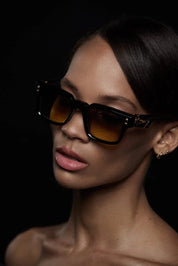 Ottica Mondello Roma - T HENRI - ELAU2 - ELVA - DEEP BLUE II - Acetate - shape Squared - blue - EYEWEAR - SUNGLASSES - Unisex,Uomo,Donna,Women,Men - lens Gradient brown - Made In Japan