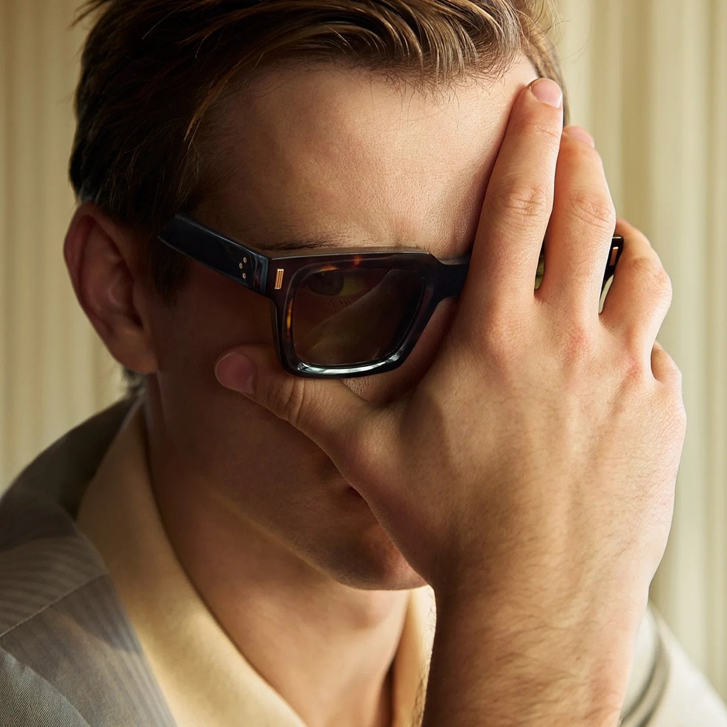 Ottica Mondello Roma - Cutler and Gross - CGSN-9386-50-02 - 9386 - DARK HAVANA - Acetate - shape Squared - Havana - EYEWEAR - SUNGLASSES - Unisex,Uomo,Donna,Women,Men - lens Green - Made In Italy