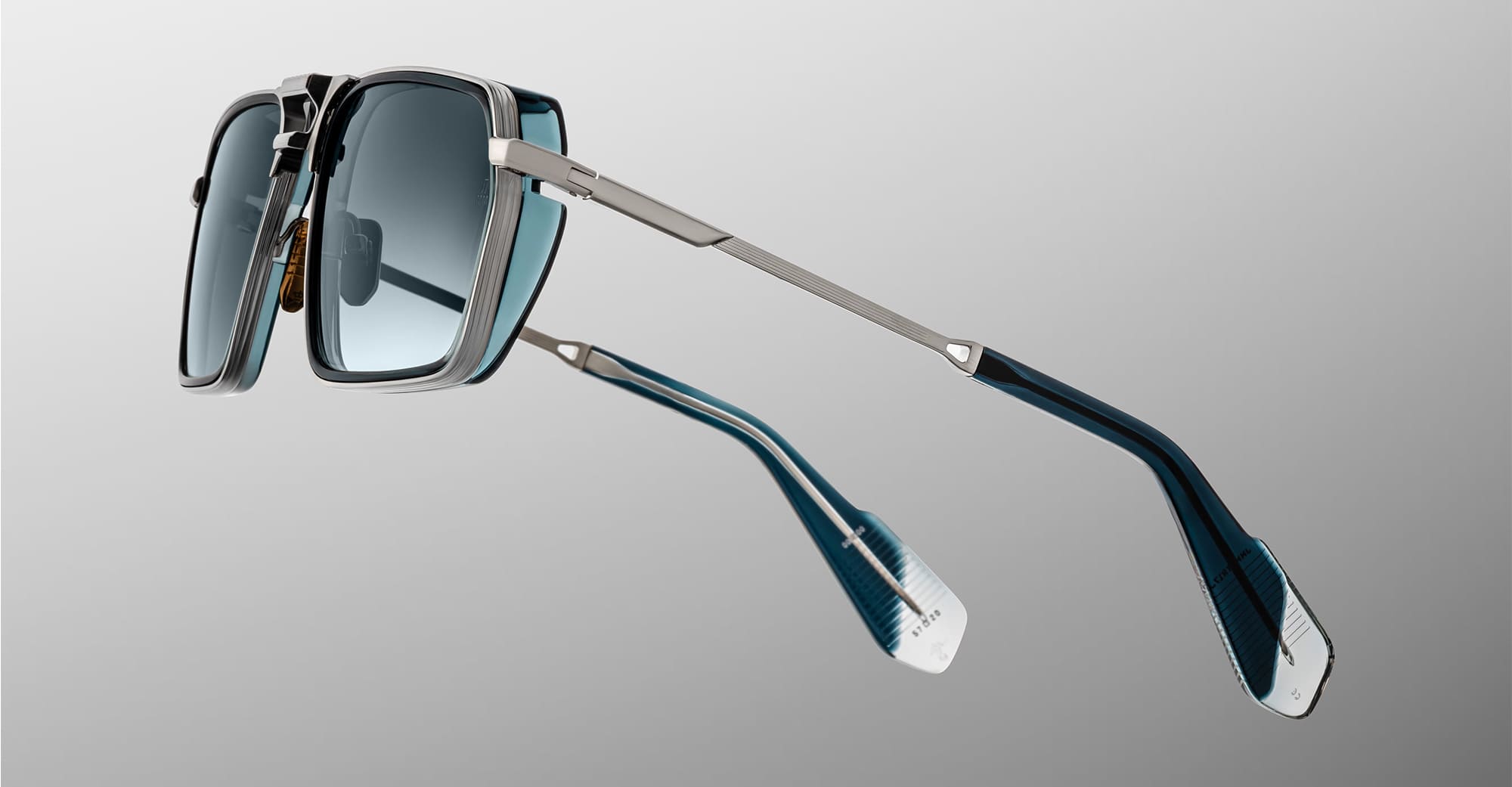Ottica Mondello Roma - Jacques Marie Mage - JMMGTR-17J - GT-R - ATLANTIC - titanium, acetate - shape Navigator - Silver - EYEWEAR - SUNGLASSES - Unisex,Uomo,Donna,Women,Men - lens Gradient blue - Made In Japan