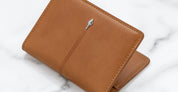 Ottica Mondello Roma - Jacques Marie Mage - J-LWL-CAS-1R41VGT-OS - CASSANDRE BIFOLD WALLET - CAMEL  - Leather - shape Squared - camel - ACCESSORI - ACCESSORIES - Uomo,Men - lens  - Made In Italy