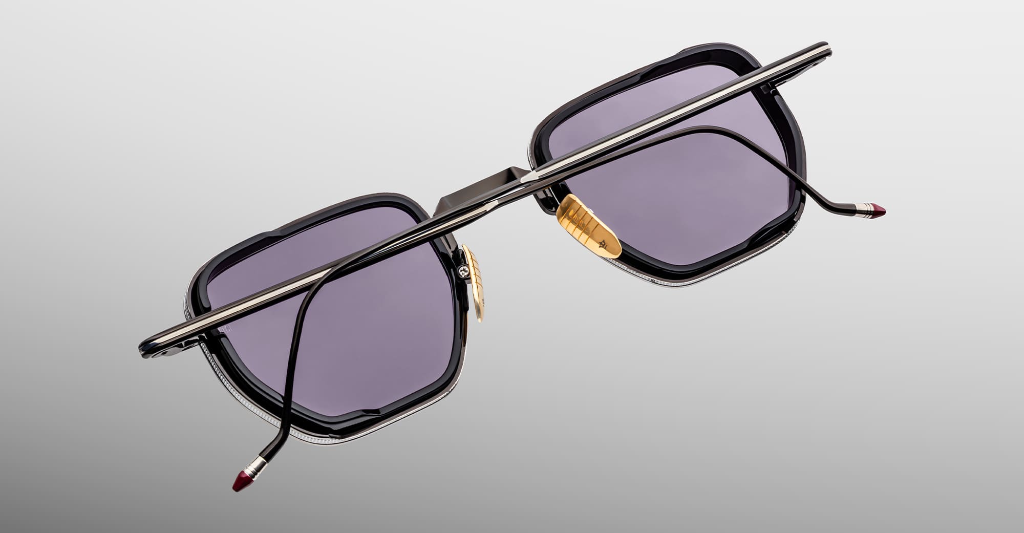 Ottica Mondello Roma - Jacques Marie Mage - JMMTK-19J - ATKINS - CORBEAU - Titanio - Forma squadrata - Nero - OCCHIALI - OCCHIALI DA SOLE - Unisex, Uomo, Donna - Lenti grigie - Prodotto in Giappone