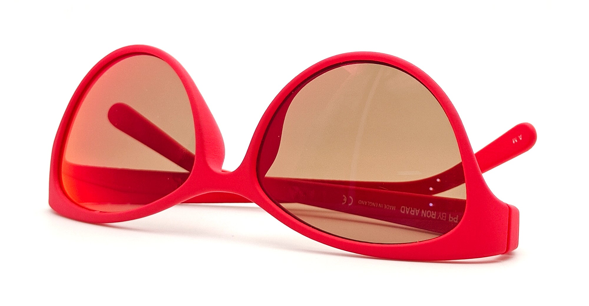 D304r13 - red