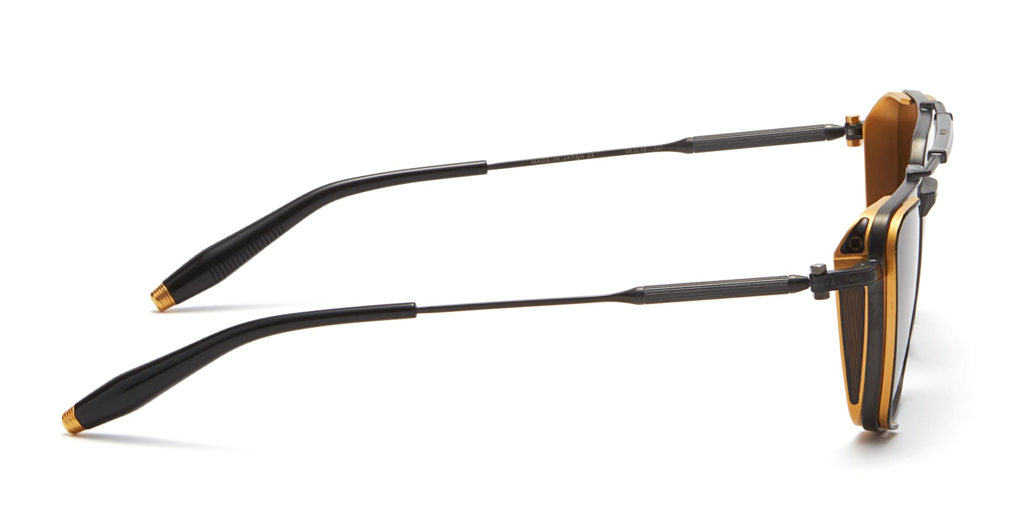 Ottica Mondello Roma - Akoni - AKS-203E-58 - HERA - BLACK / GOLD - Acetate, titanium - shape Squared - Black, gold - EYEWEAR - SUNGLASSES - Uomo,Men - lens Gradient grey - Made In Japan