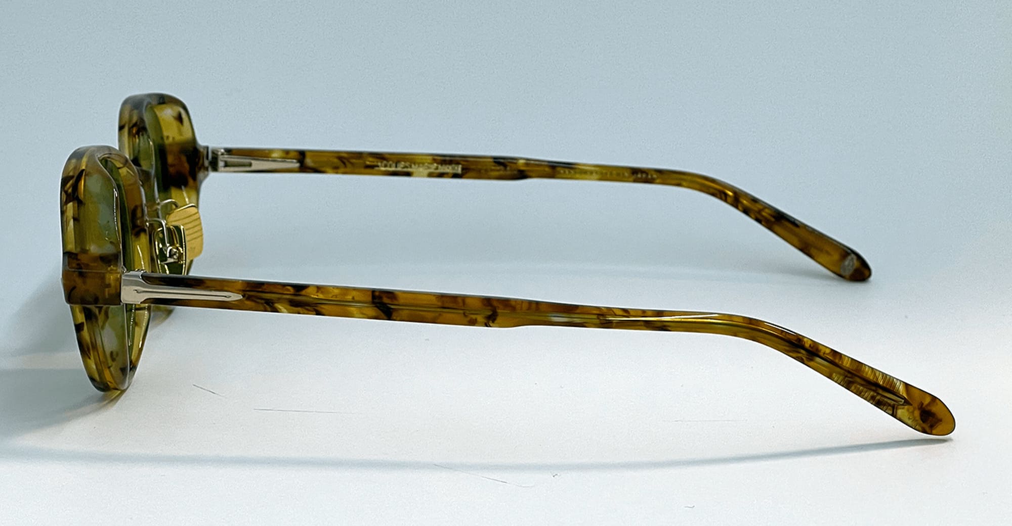 Clark - vintage tortoise